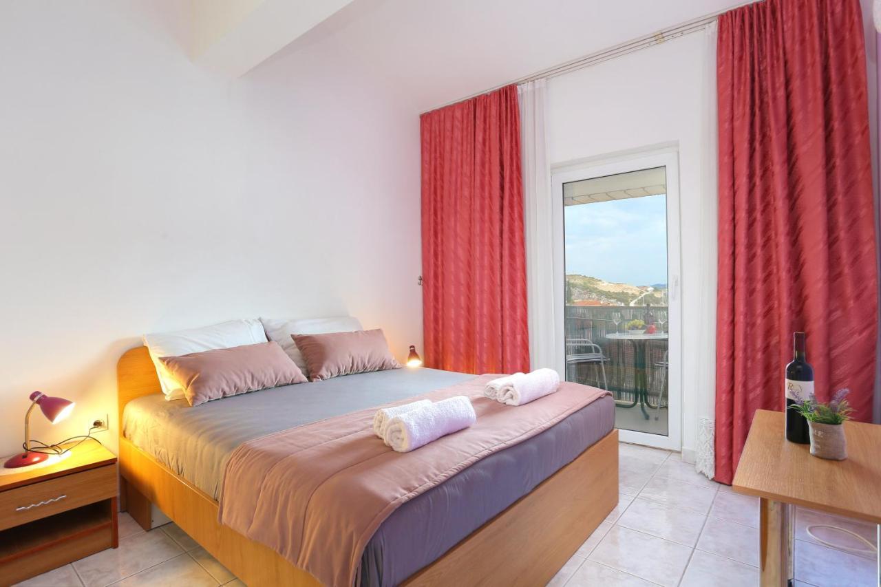 Twin Room Marina 5953A Exterior photo